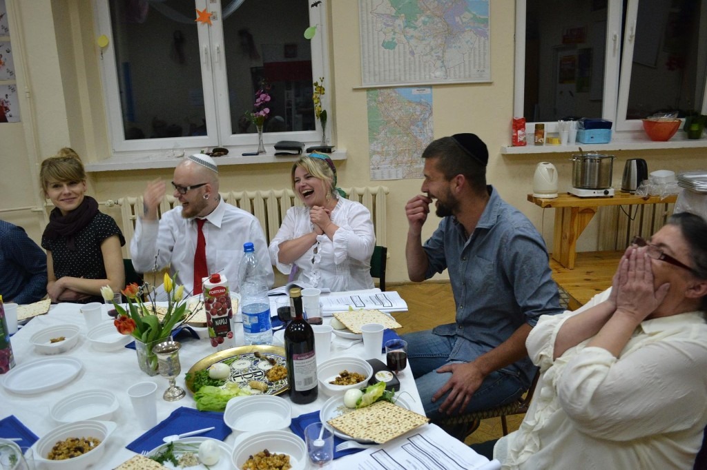 photo: Seder at Beit Trojmiasto (Tri-Cities_ Gdansk, Gydinia, and Sopot)